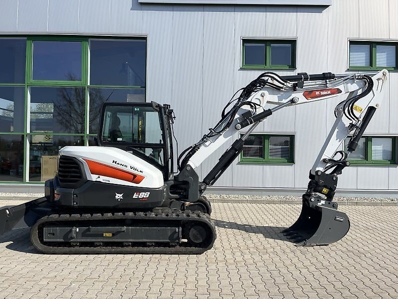 7673237_49572999.jpg Mini-pelle Bobcat E88 diesel 8,92 t - tp – Image 1
