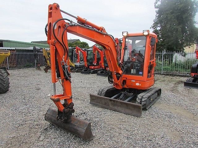 8456304_59439209.jpg Mini pelle Kubota U35 diesel 3,59T – TP – Image 1