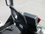 Mini-pelle Bobcat 320 diesel 1,5 t pour travaux compacts – Image 13
