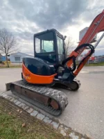 Mini pelle Hitachi ZX50 diesel 4.5T – 3 godets – cabine fermée – Image 6