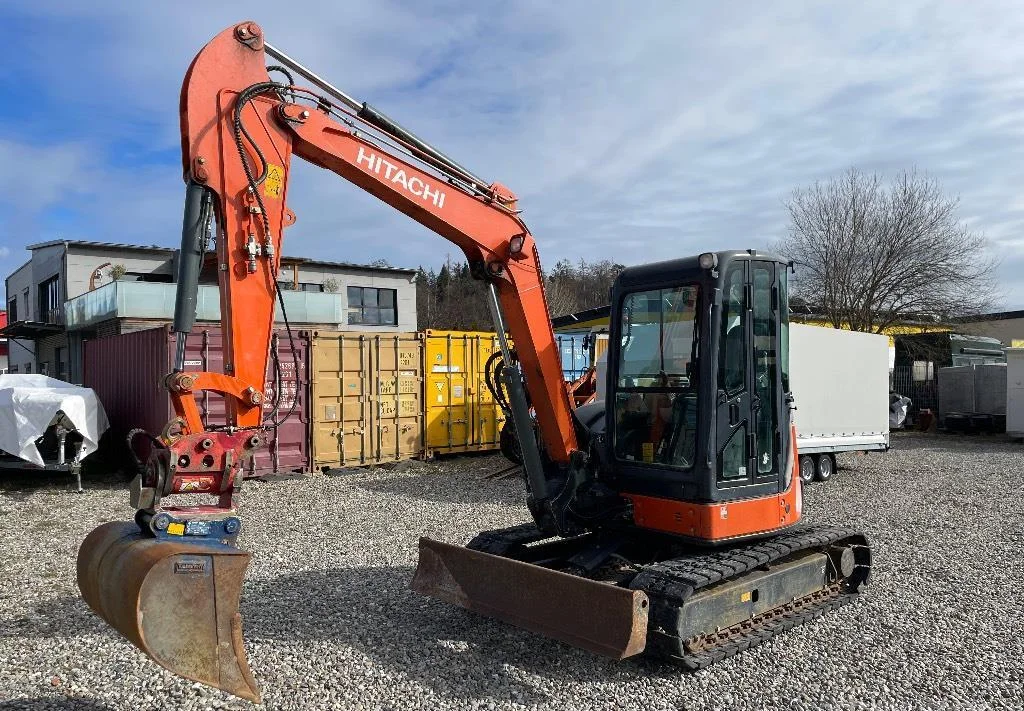 l1-1.webp Mini pelle Hitachi ZX 52 U diesel 3 5.43T – 3 godets – TP – Image 1