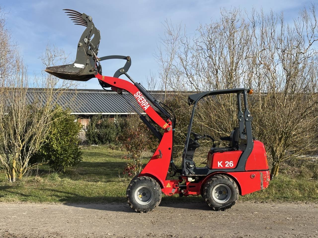 sh1.jpg Mini chargeuse Sherpa K26 diesel – Chantier et manutention – Image 1