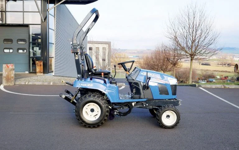 txgs24.webp Micro-tracteur Iseki TXGS24 Diesel 23 CV – Hydrostatique – Usage agricole – Image 1
