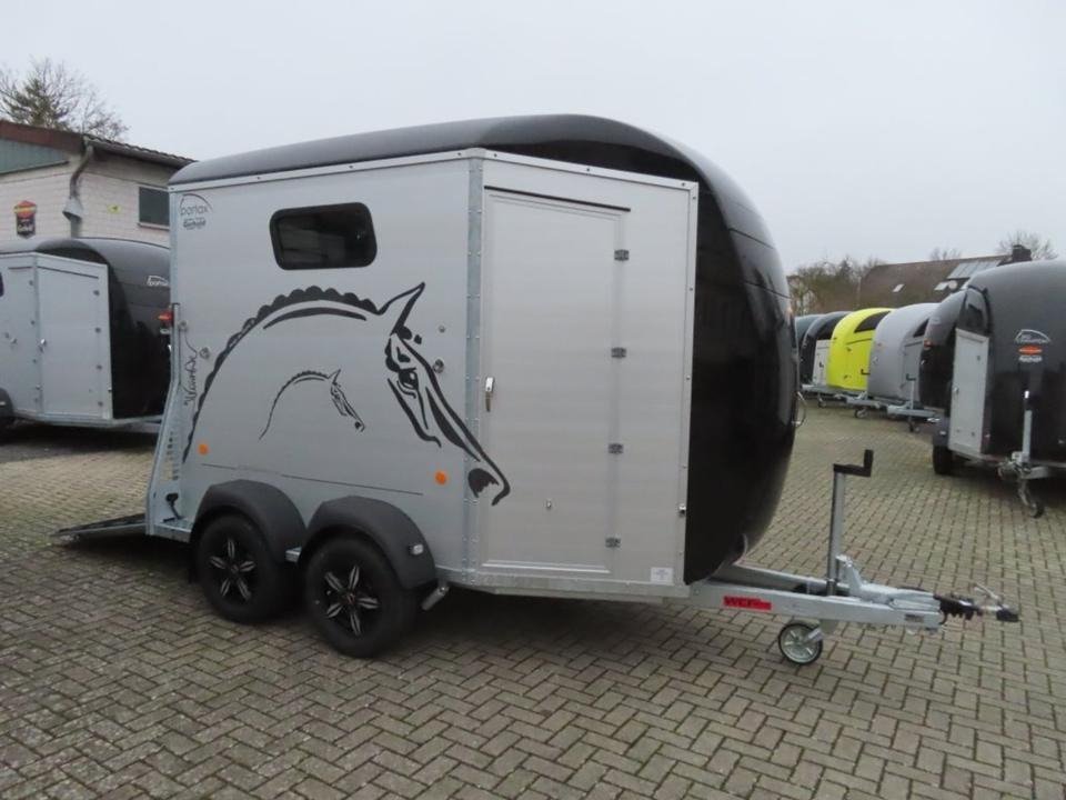 vv13.jpg Van chevaux Böckmann Portax SKA 2 places – charge 2400 kg – Image 1